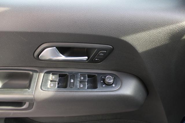 VOLKSWAGEN Amarok usata, con Climatizzatore