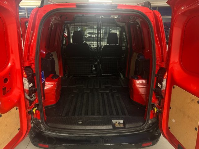 FORD Transit Courier usata, con Fendinebbia