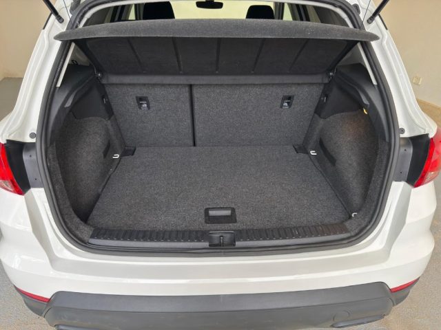 SEAT Arona usata, con Specchietti laterali elettrici