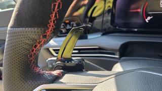 VOLKSWAGEN Golf usata, con USB