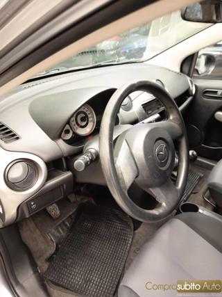 MAZDA 2 usata, con Specchietti laterali elettrici