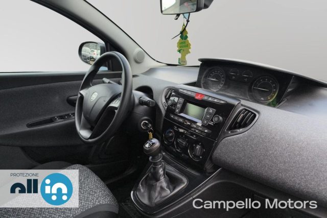 LANCIA Ypsilon usata 11