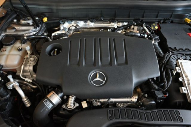 MERCEDES-BENZ GLB 180 usata 138