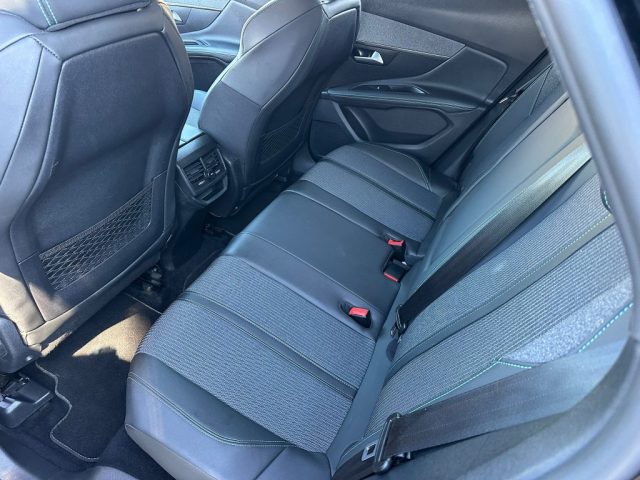 PEUGEOT 3008 usata, con Climatizzatore