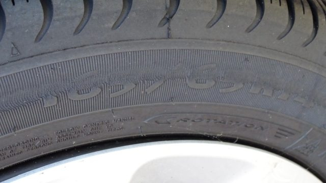 OPEL Karl usata, con Pneumatici quattro stagioni