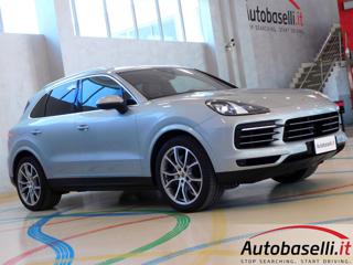 PORSCHE Cayenne usata, con USB