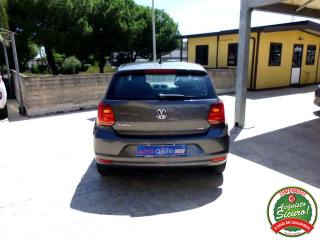 VOLKSWAGEN Polo usata, con Autoradio