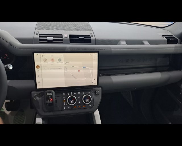 LAND ROVER Defender usata, con Controllo elettronico della corsia