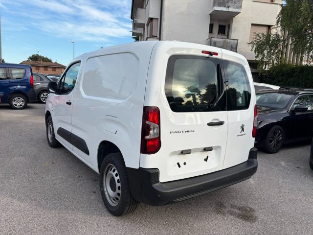 PEUGEOT Partner usata, con Airbag laterali