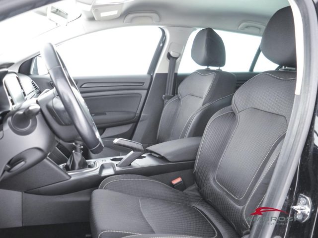 RENAULT Megane usata 8