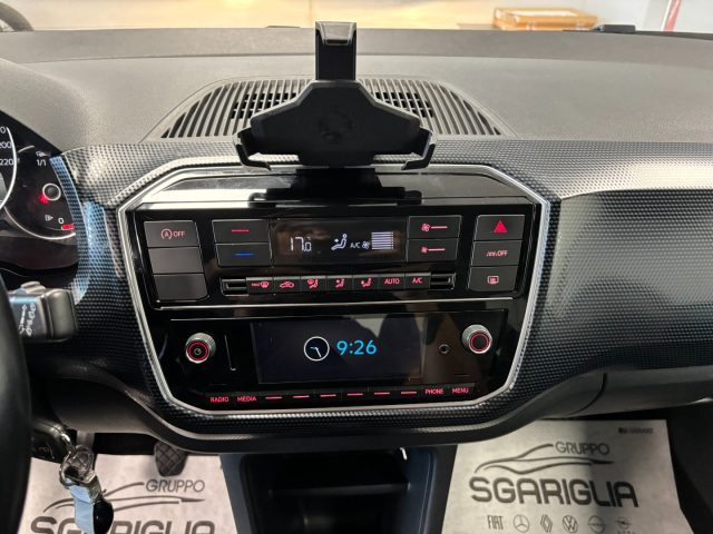 VOLKSWAGEN up! usata, con Cruise Control