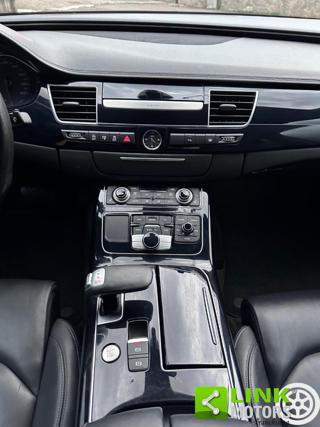 AUDI A8 usata, con Park Distance Control