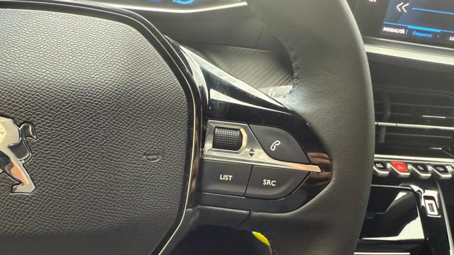 PEUGEOT 2008 usata, con Boardcomputer