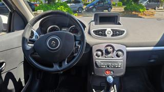 RENAULT Clio usata, con Volante in pelle