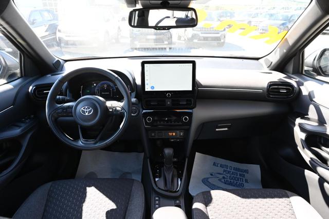 TOYOTA Yaris Cross usata, con Controllo automatico clima