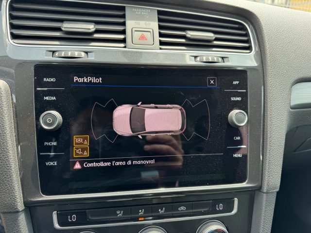 VOLKSWAGEN Golf usata, con Controllo automatico clima