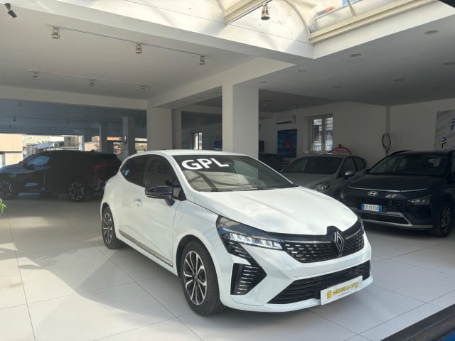 RENAULT Clio usata, con Airbag Passeggero