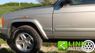 JEEP Cherokee usata 51