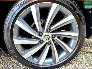 SKODA Octavia usata, con Fari LED