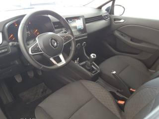 RENAULT Clio usata, con Autoradio