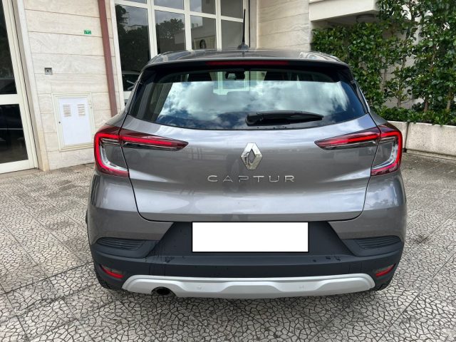 RENAULT Captur usata 4