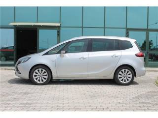 OPEL Zafira Tourer usata, con Airbag laterali