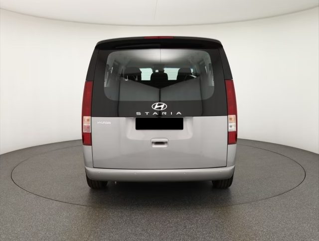 HYUNDAI Staria usata, con Alzacristalli elettrici