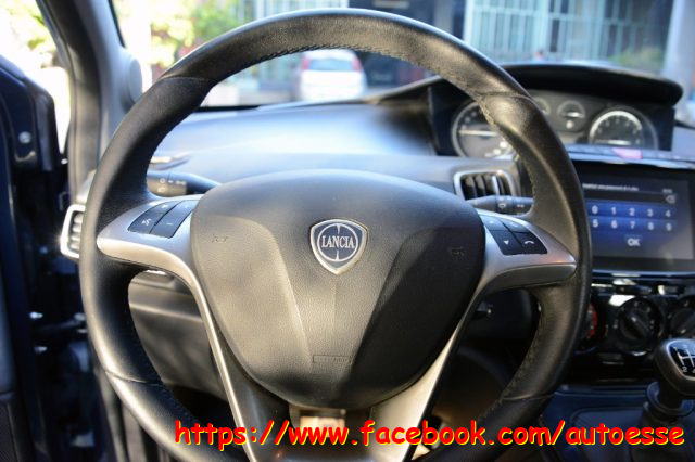 LANCIA Ypsilon usata, con Controllo trazione