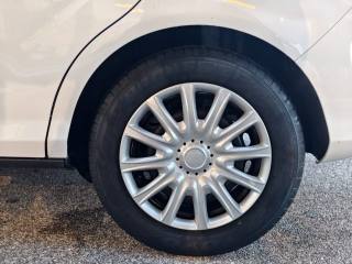 FORD B-Max usata, con Autoradio