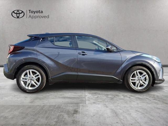 TOYOTA C-HR usata, con Autoradio
