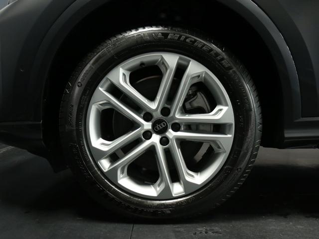 AUDI Q5 usata, con Autoradio