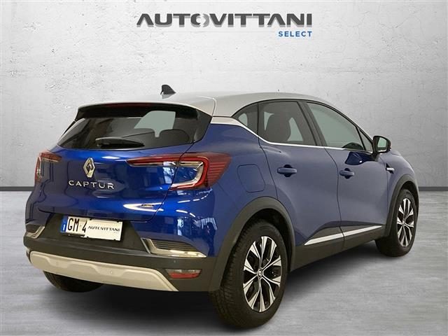 RENAULT Captur usata, con Alzacristalli elettrici