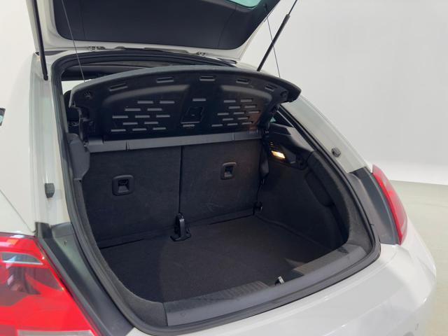 VOLKSWAGEN Maggiolino usata, con ESP