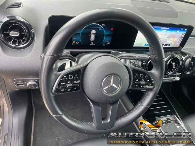 MERCEDES-BENZ GLB 200 usata, con Chiusura centralizzata