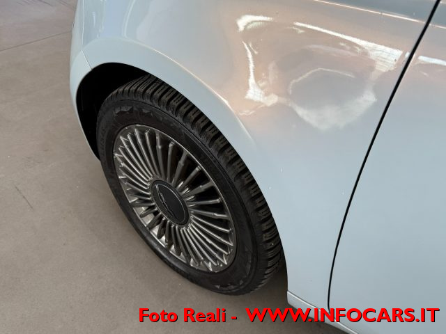 FIAT 500e usata, con Sistema di navigazione