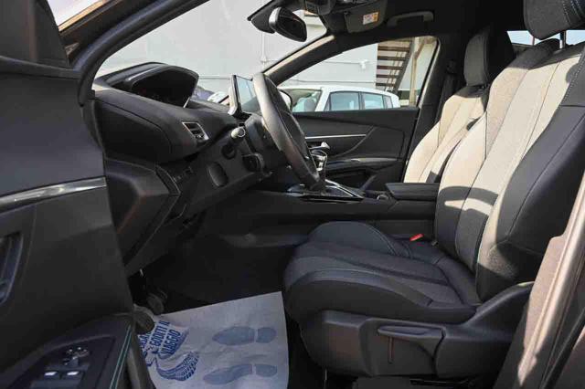 PEUGEOT 3008 usata, con Cruise Control