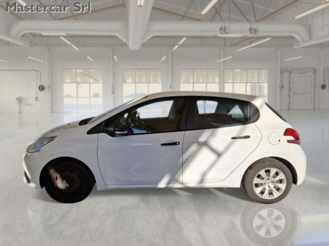 PEUGEOT 208 usata, con Autoradio