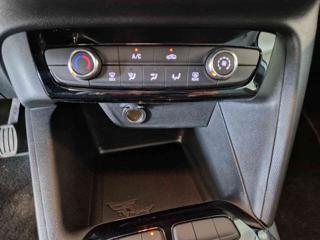OPEL Corsa usata, con ESP