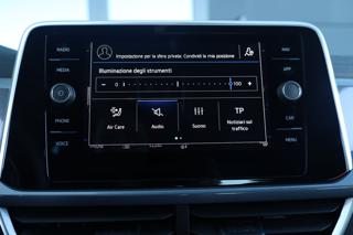 VOLKSWAGEN T-Roc usata, con Autoradio digitale