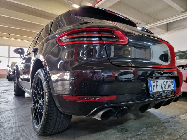 PORSCHE Macan usata, con Fendinebbia