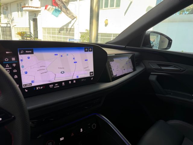 AUDI Q5 usata, con Sensori di parcheggio posteriori