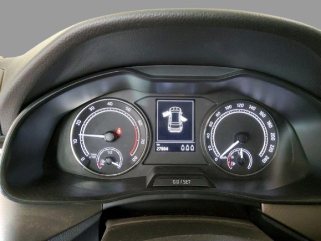 SKODA Kamiq usata, con Boardcomputer