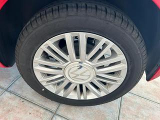VOLKSWAGEN up! usata, con Climatizzatore