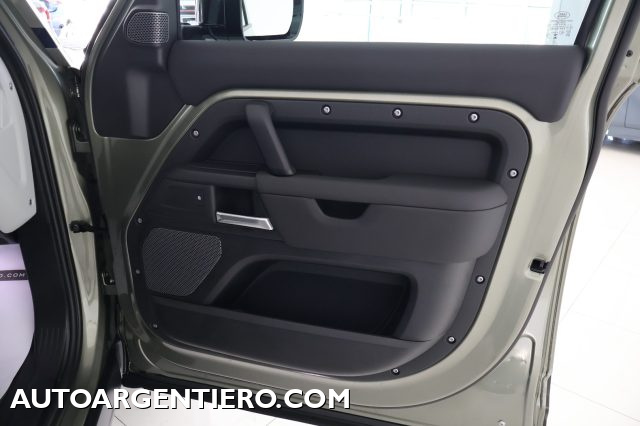 LAND ROVER Defender usata, con Vivavoce