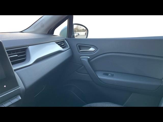 RENAULT Captur usata, con Volante in pelle