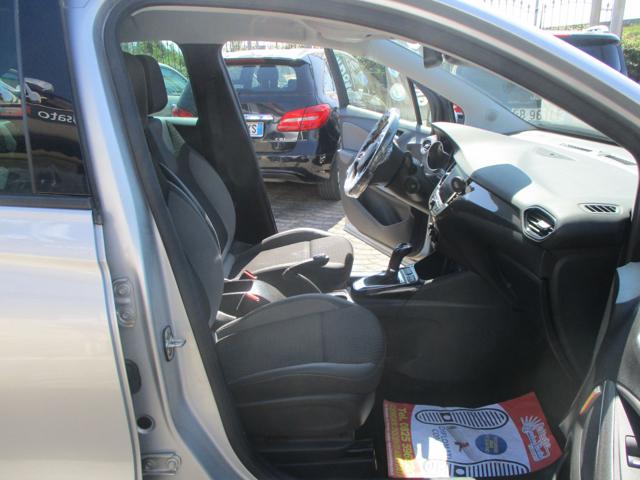 OPEL Crossland X usata, con Climatizzatore