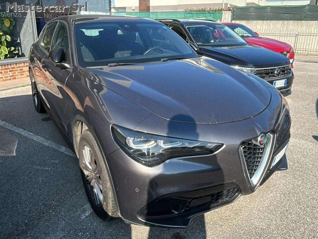 ALFA ROMEO Stelvio usata, con Airbag laterali