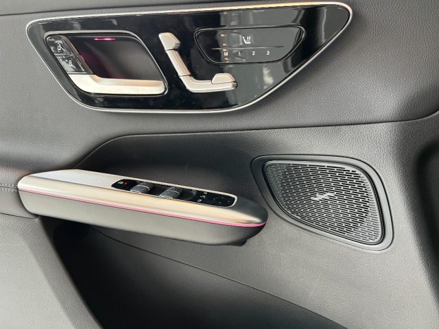 MERCEDES-BENZ GLC 300 usata, con Controllo trazione