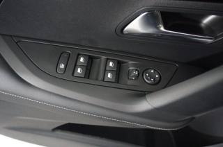 PEUGEOT 2008 usata, con Servosterzo