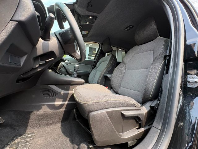 RENAULT Captur usata, con Volante in pelle